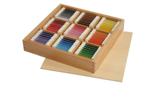 Image sur Tablettes des couleurs Montessori